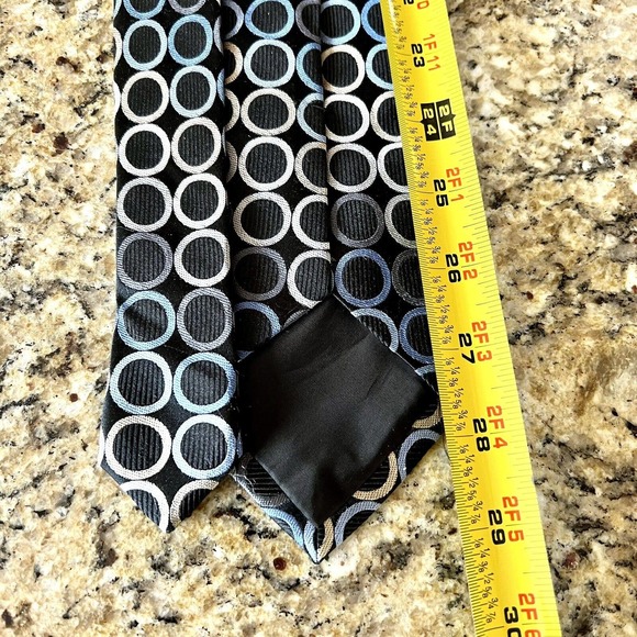 Michael Kors Neck Tie Navy Blue Silver Circle Polka Dot Tie Designer Classic - Picture 9 of 9